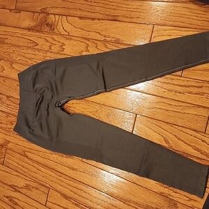 Women's Alphalete leggings